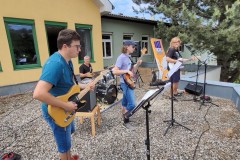 Band1